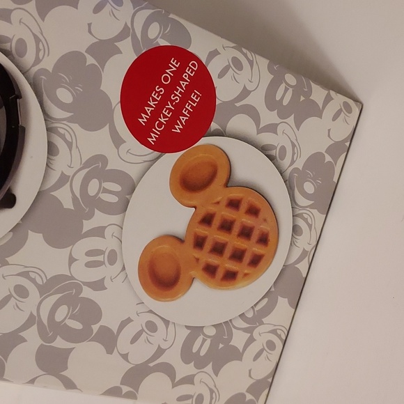 Disney Waffle Maker Mickey Mouse - Picture 8 of 9